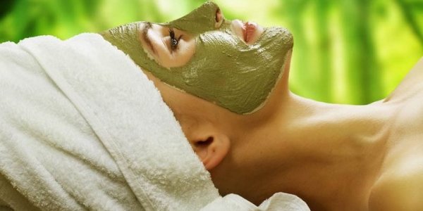 10 Foods That Turn Your Kitchen Into A Beauty Parlor Green tea